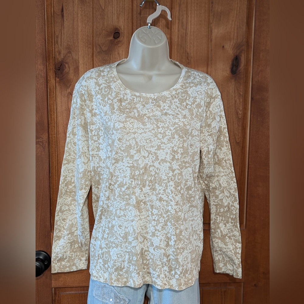 Northcrest Beige Floral Long‎ Sleeve Top